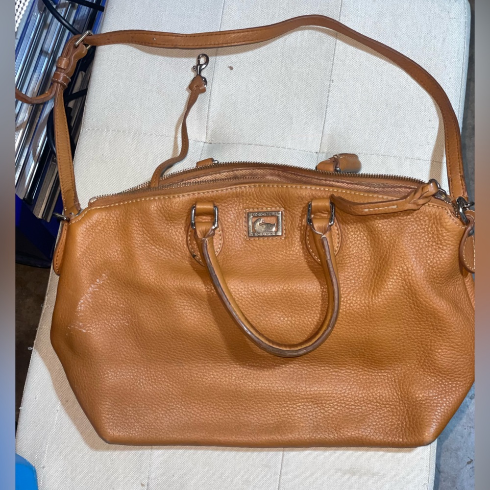 DOONEY & BOURKE CARAMEL PEBBLE GRAIN LEATHER DOMED SATCHEL W/ DETACHABLE STRAP